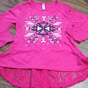 Girls Beautees Aztec Design Pink Lace Back Top Size Medium 🩷